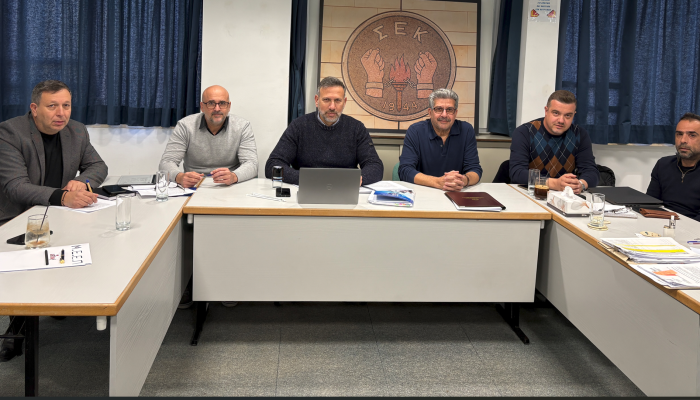 Σε μέτρα αντίδρασης το Ωρομίσθιο Κυβερνητικό Προσωπικό για τη δυσμενή μεταχείρισή του από την Κυβέρνηση