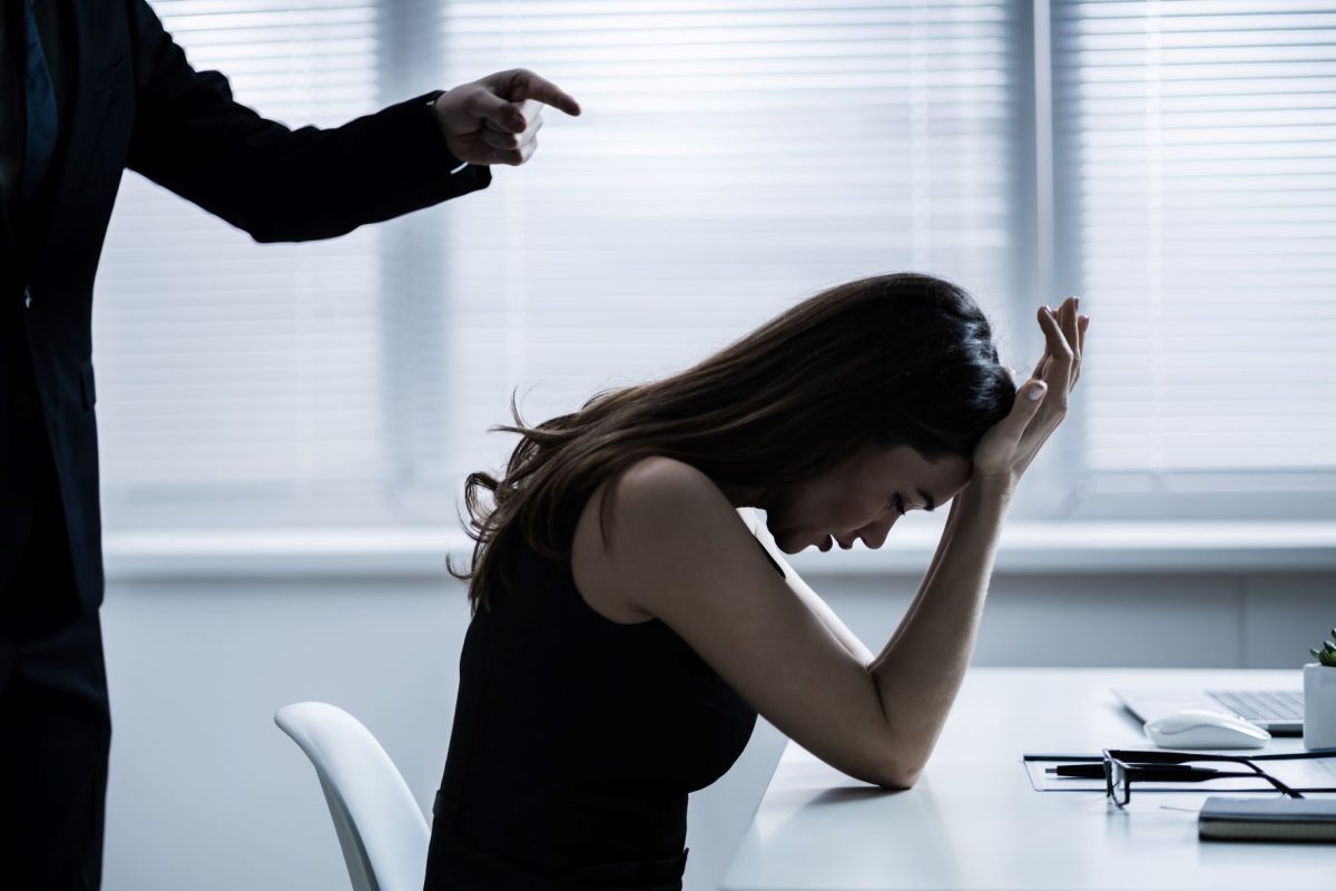ΣΕΚ: Ισχυρή ασπίδα για αξιοπρεπείς συνθήκες εργασίας ο νέος νόμος κατά της βίας και παρενόχλησης