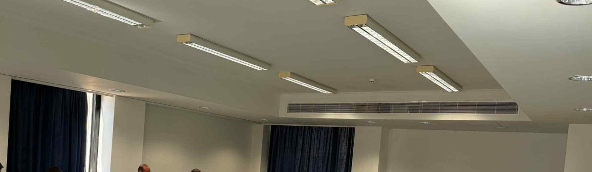 Τα προβλήματα που αντιμετωπίζουν οι επαγγελματίες υγείας στο επίκεντρο της κλαδικής επιτροπής Νοσηλευτών και Μαιών ΟΥΥΚ-ΣΕΚ