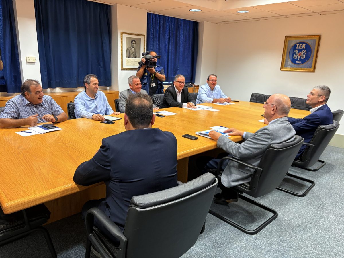 Συνάντηση ΣΕΚ με Υπουργό Οικονομικών και Έφορο Φορολογίας